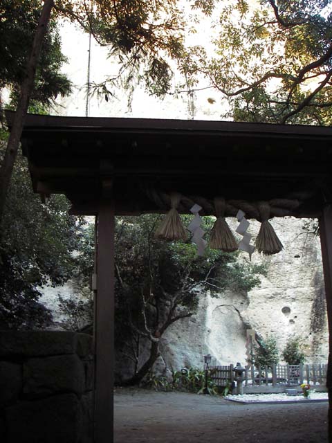 080301熊野 花の窟のサムネール画像