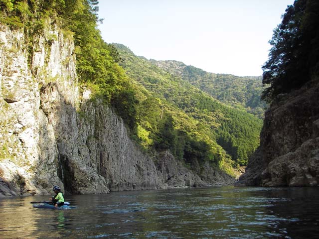 080421北山川を楽しむNaokiのサムネール画像