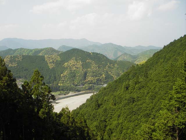 080429小雲取越より熊野川を望むのサムネール画像
