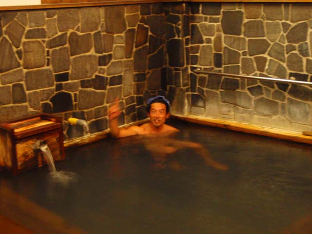 081001疲れた身体を「湯」で癒す・湯の峰温泉にてのサムネール画像