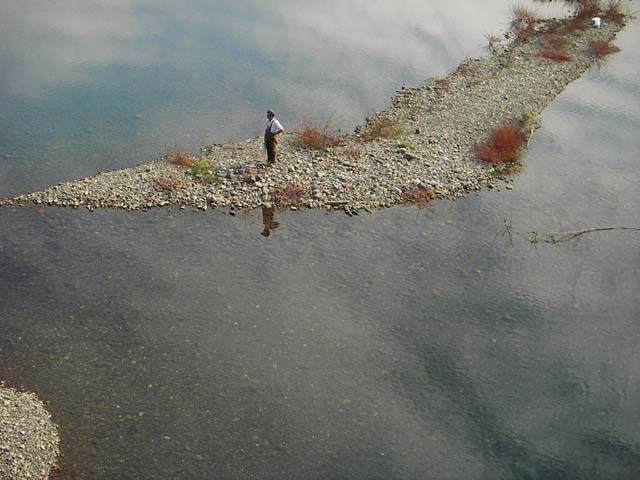 081028落ち鮎シーズンの熊野川2のサムネール画像