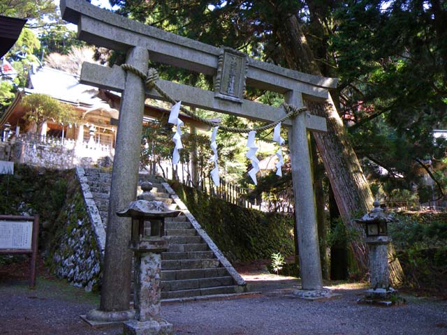 090427大峯奥駈道　玉置神社のサムネール画像