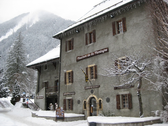 100113Compagnie Des Guides De Chamonix Mont-Blancのサムネール画像