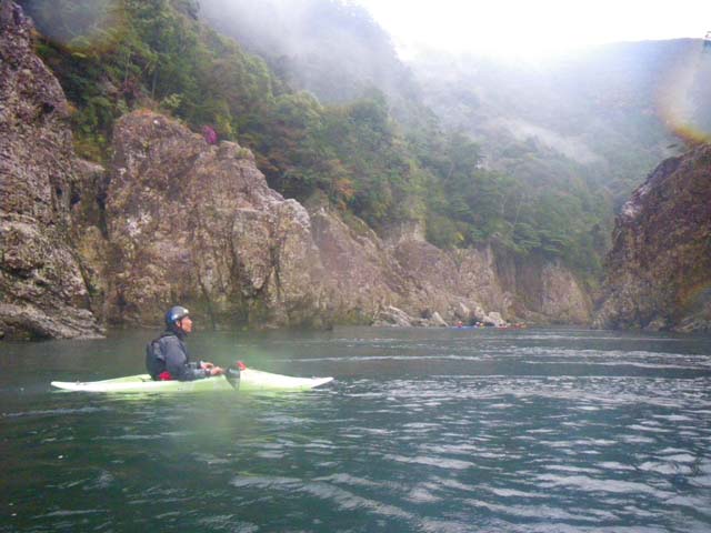 100324熊野海道ガイドミーティング いい雨の北山川のサムネール画像