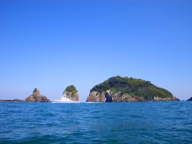 110405勝浦「紀の松島」のサムネール画像